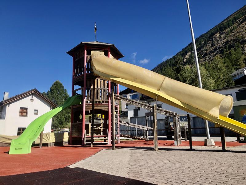 Sportpavillon - Jon e Din in Pontresina