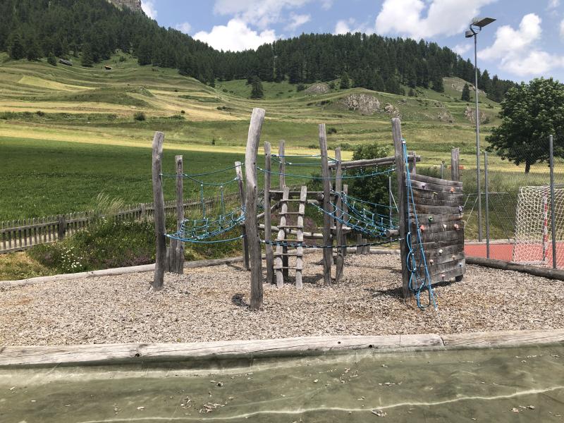 Spielplatz für Grosse in Ardez